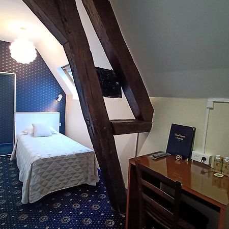 Logis Hotel Central Montargis Exterior foto