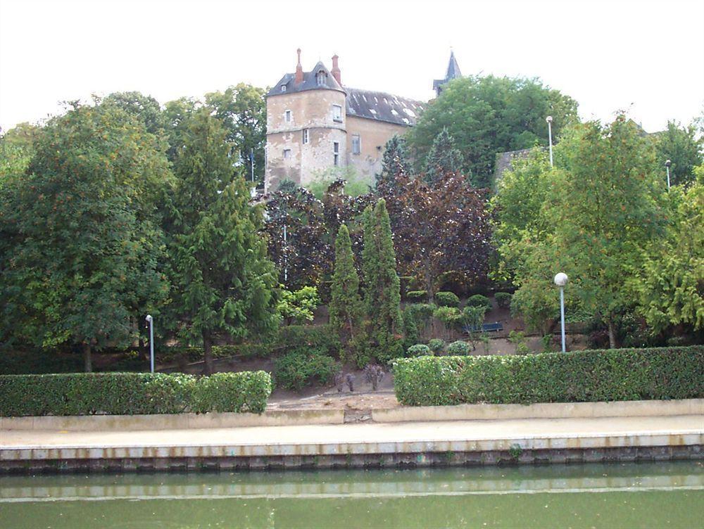 Logis Hotel Central Montargis Exterior foto